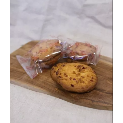 Cookies with apple and caramel pieces 200 gr